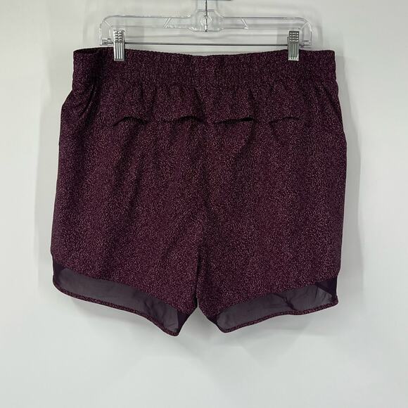 Athleta Printed Mesh Racer Run 4” Shorts in Purple - Picture 4 of 8